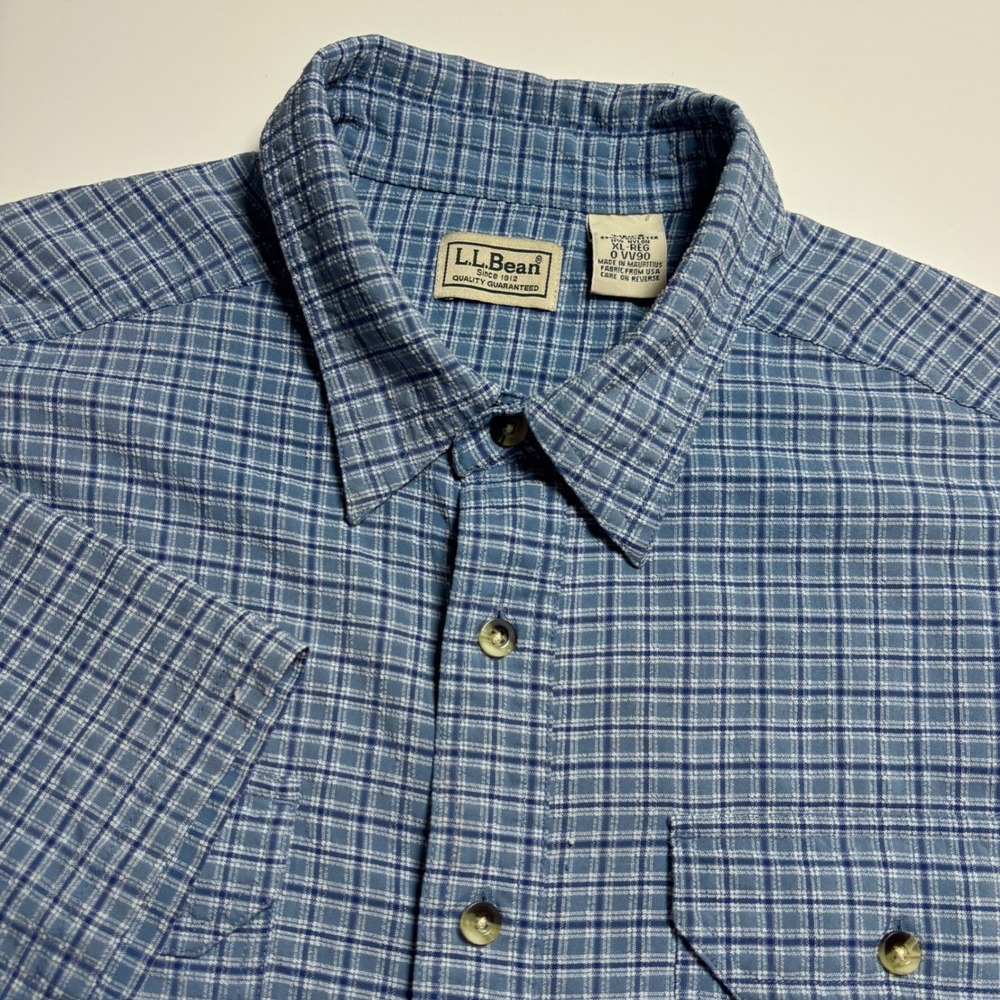 LL Bean Seersucker Blue Plaid Mens XL Short Sleeve Button Down Hiking VTG Shirt